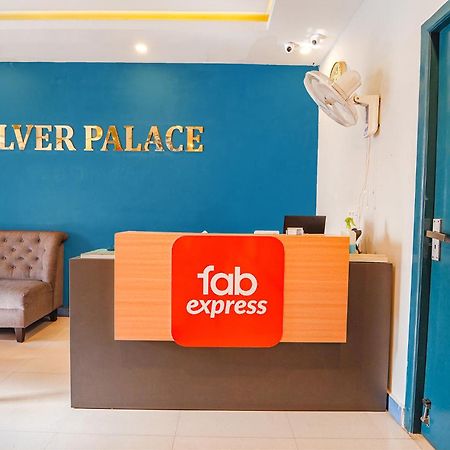Fabexpress Silver Palace 钦奈 外观 照片
